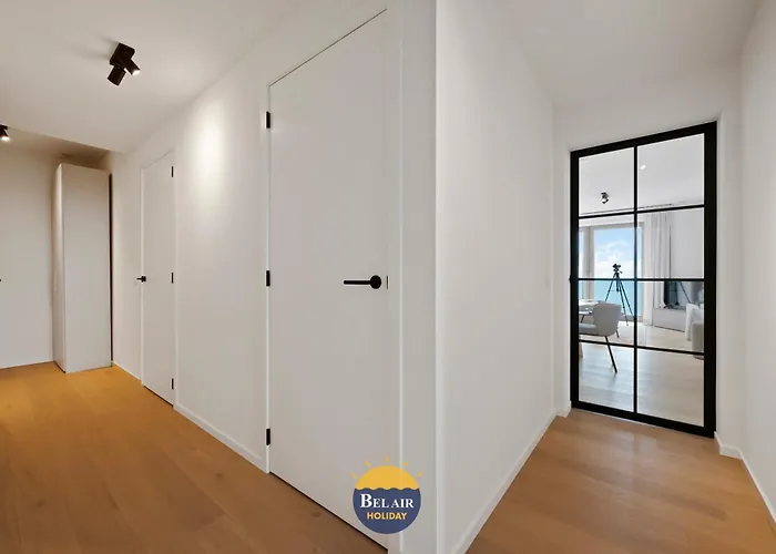 Apartment Exclusive Two-bedroom With Panoramic Sea And Views T153