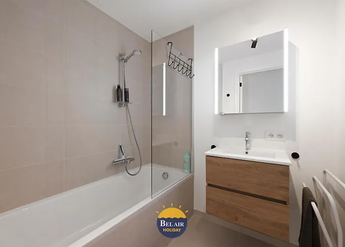 Exclusive Two-bedroom With Panoramic Sea And Views T153 Ostend